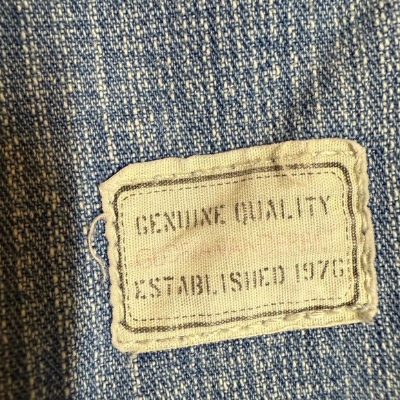 Gloria Vanderbilt Classic Denim Shorts - Medium Wash Blue - Women's Size 10 - Picture 7 of 7